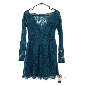 Green lace long sleeve mini dress